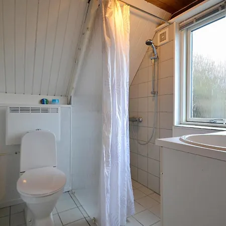 3 Bedroom Amazing In Hvide Sande Bjerregård