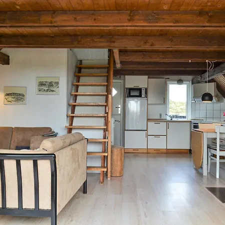 3 Bedroom Amazing In Hvide Sande